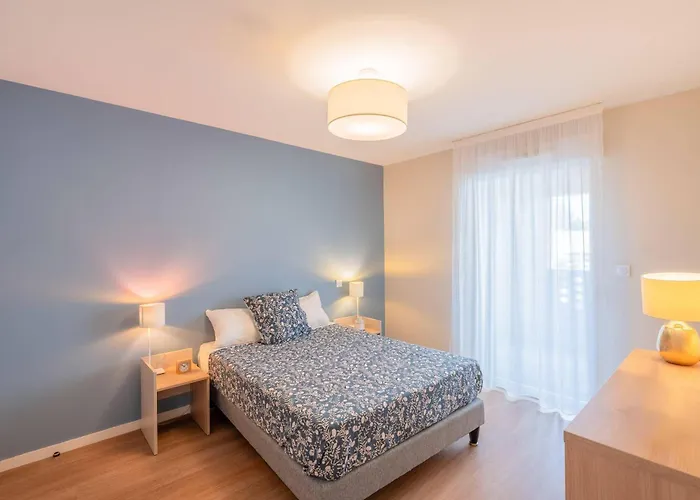 Quality Ponts Jumeaux 3*