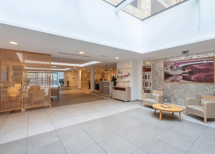 Quality Ponts Jumeaux מלון דירות